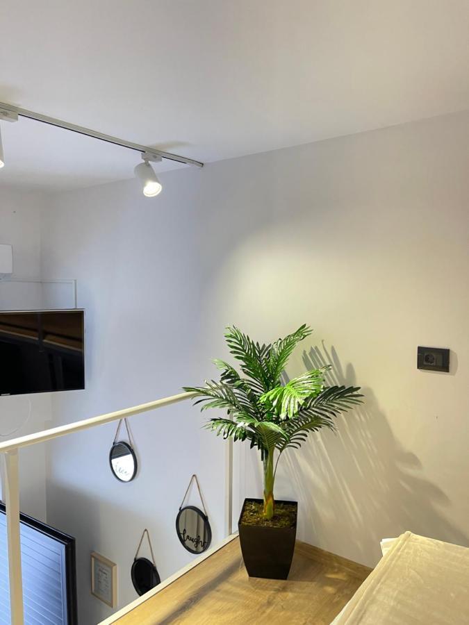 Duplex Lungomare Suites Vlorë Eksteriør bilde
