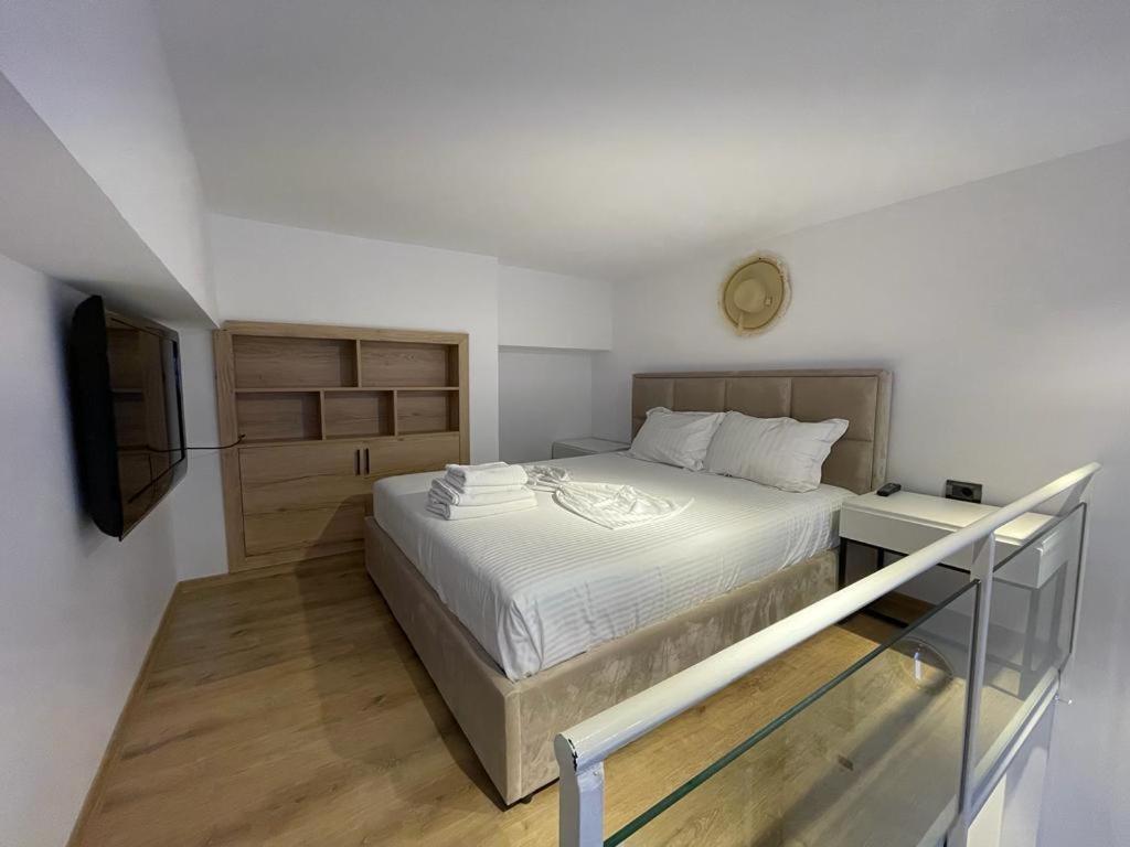 Duplex Lungomare Suites Vlorë Eksteriør bilde