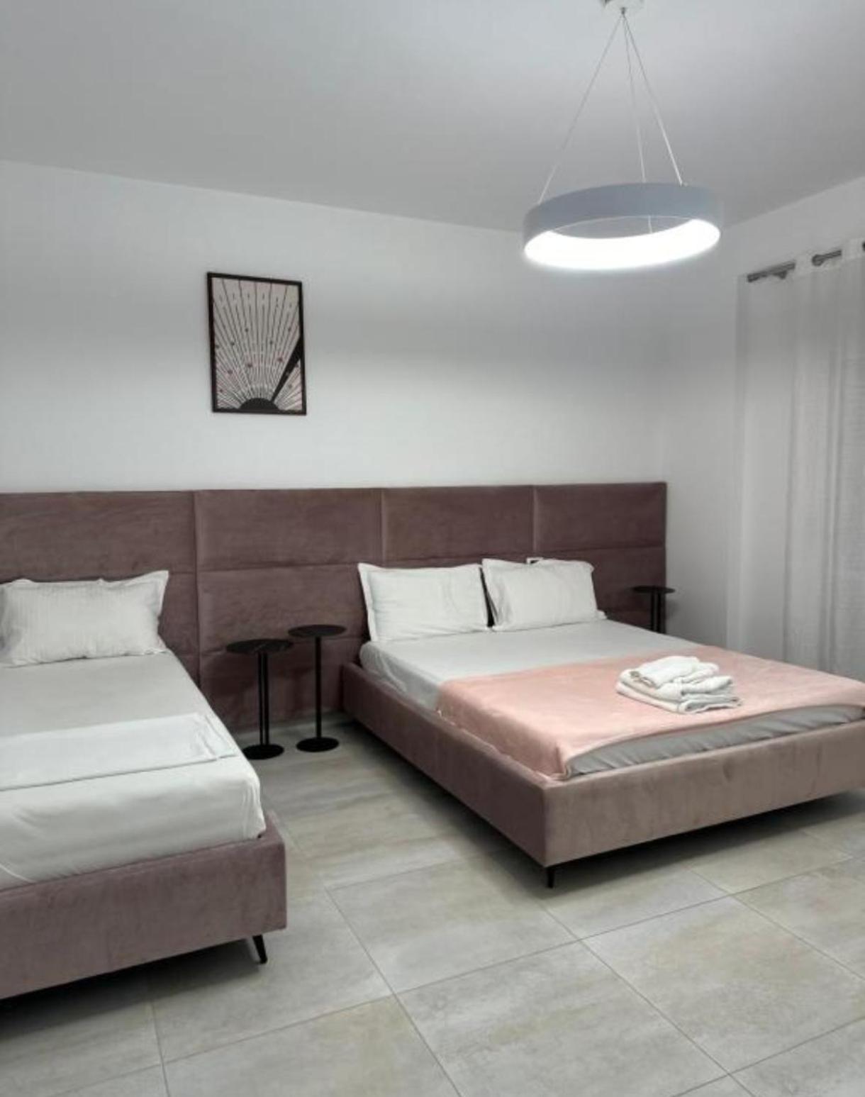 Duplex Lungomare Suites Vlorë Eksteriør bilde