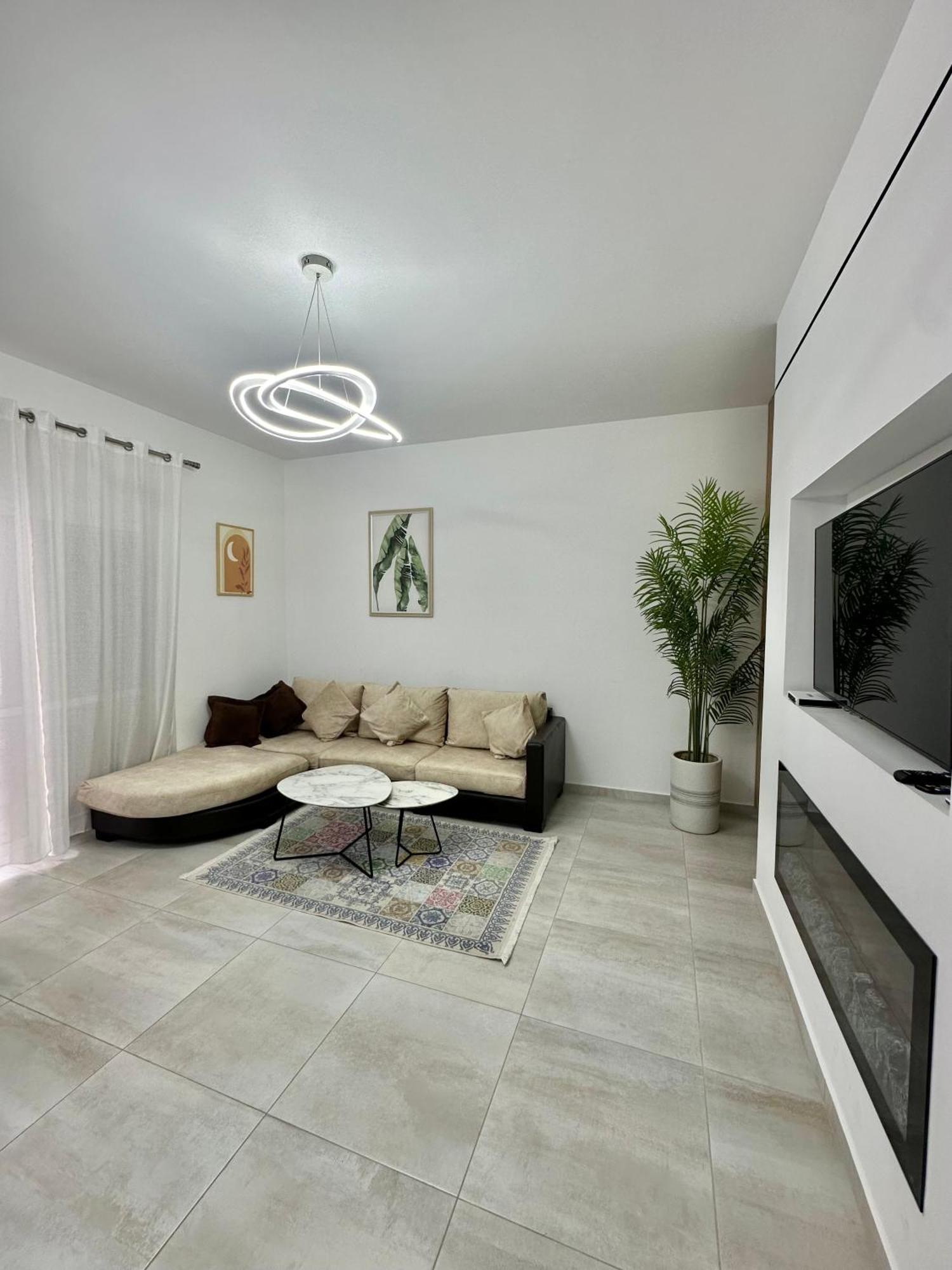 Duplex Lungomare Suites Vlorë Eksteriør bilde